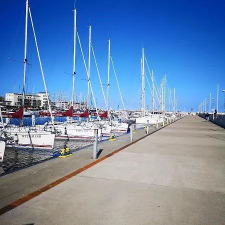 Z Widokiem Na Port Διαμέρισμα Γκντίνια